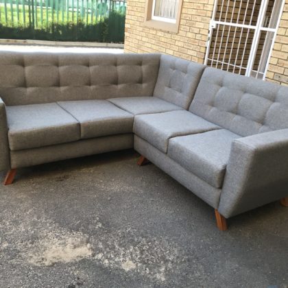 New Annabelle Corner 2m x 2m 150mm seat